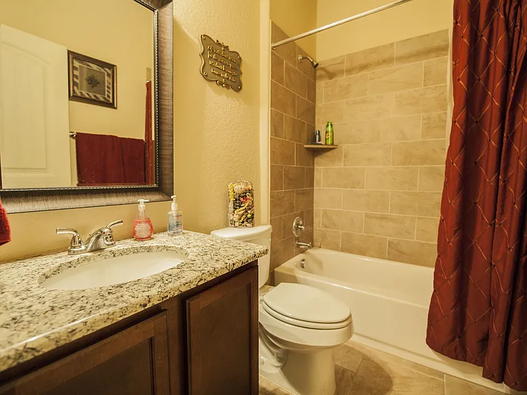 2712 Scarlet Tanger — Photo 16