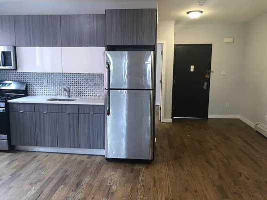 Rented by Budget Real Estate NYC Inc | media 35