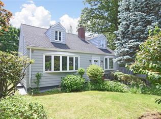 77 Heatherdell Rd, Ardsley, NY 10502