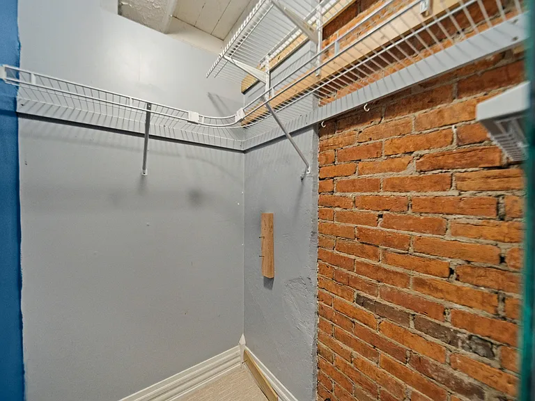 335 W 2nd Ave — Photo 38
