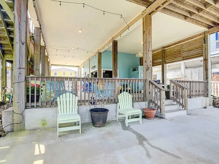 22122 Cantina Dr — Photo 33