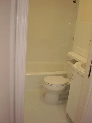 Rented by Frank Valvo Real Estate | media 39