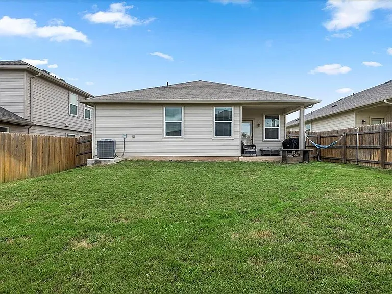 129 Jubilee Dr — Photo 27