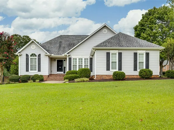 302 Wild Rice Dr, Simpsonville, SC 29681