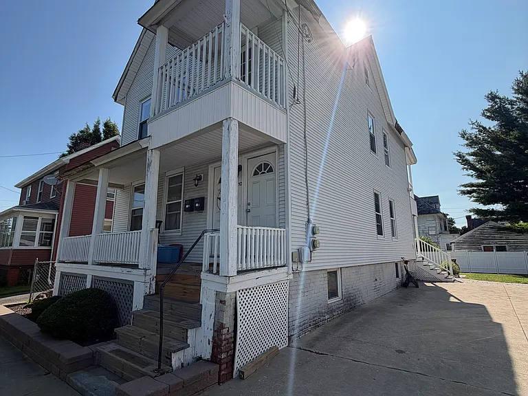 10 Taylor Ave #10 — Photo 28