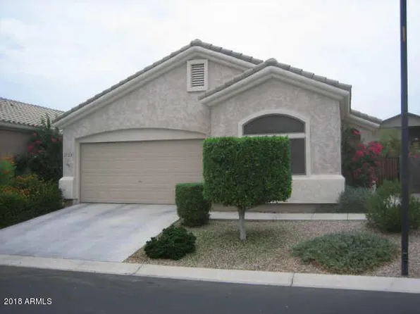 2729 N Kenton, Mesa, AZ 85215