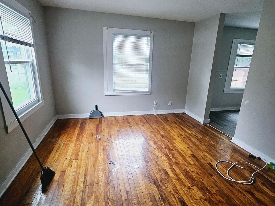 2 Valley Pl S New Haven CT Zillow