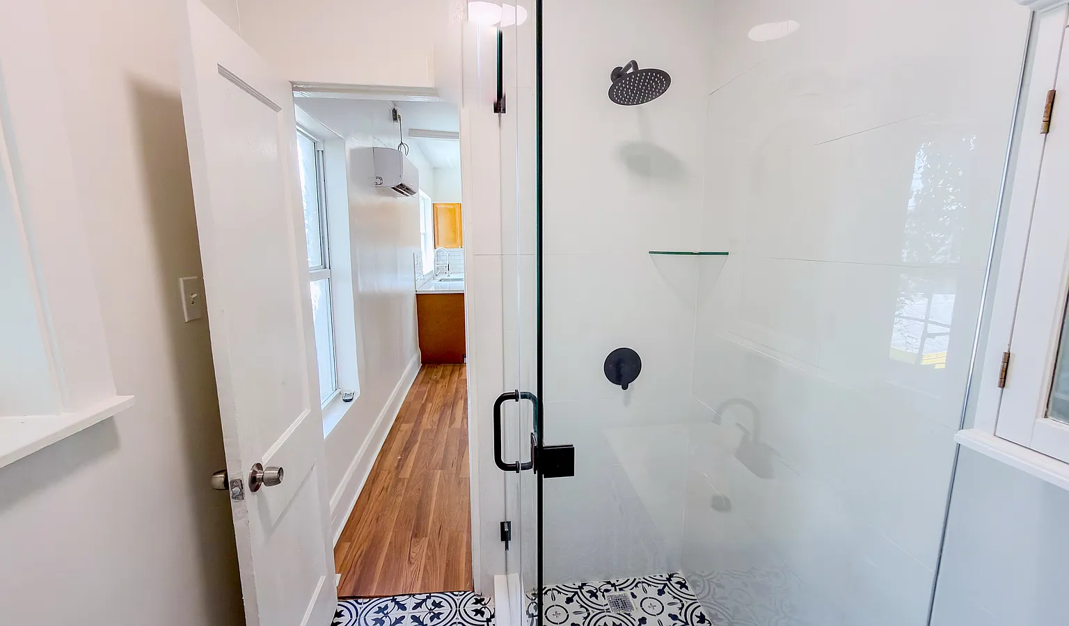 2 bed, 1000 sqft, $2,650 — Photo 1