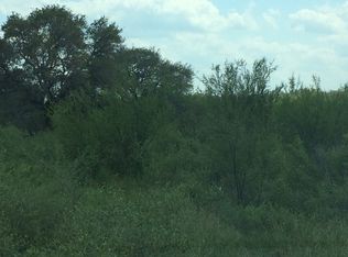 000 Oil Field Rd, Goliad, TX 77963