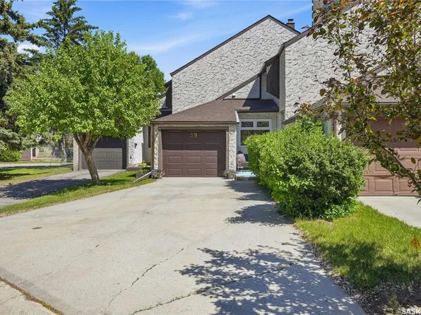 39 Laverendrye WAY, Regina, SK S4S 5Z6