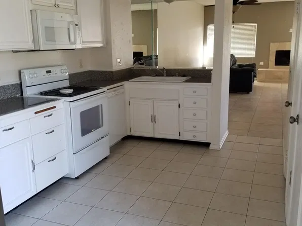 17823 Valle De Lobo Dr, Poway, CA 92064