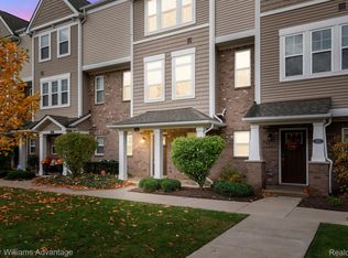 419 Wright St, Wixom, MI 48393