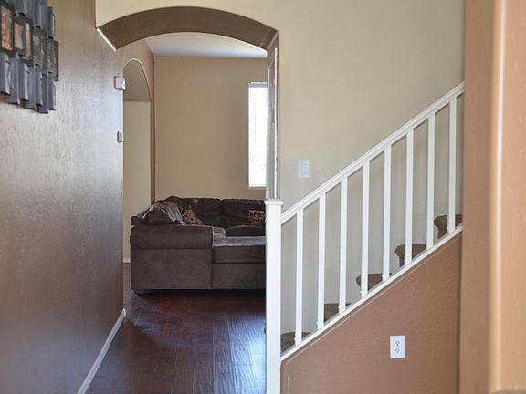 5th image of 1458 E Mia Ln