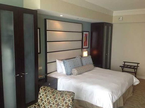 5th image of 4391 Collins Ave #1916
