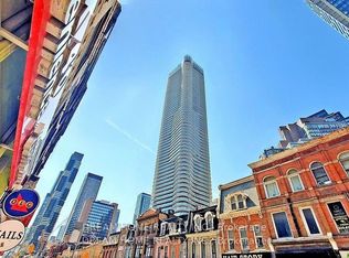 11 Wellesley St W #1304-C01, Toronto, ON M4Y 0G4