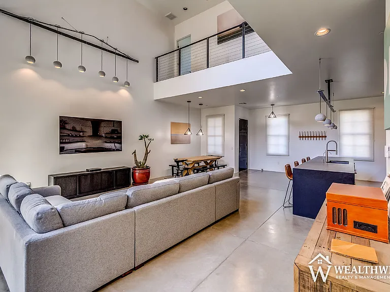 879 W Paseo De Los Zanjeros — Photo 10