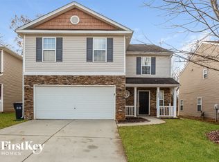 5232 Grays Ridge Dr, Charlotte, NC 28269