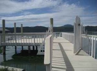 12203 Lakeshore Dr, Clearlake Park, CA 95424