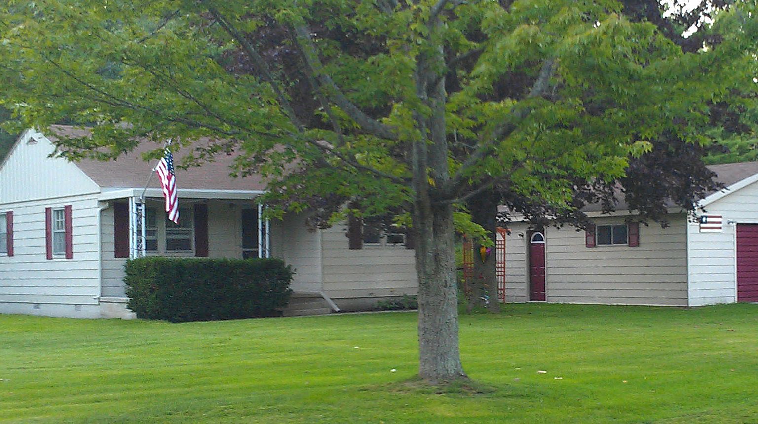 1586 Douglas Dr, Tawas City, MI 48763 Zillow