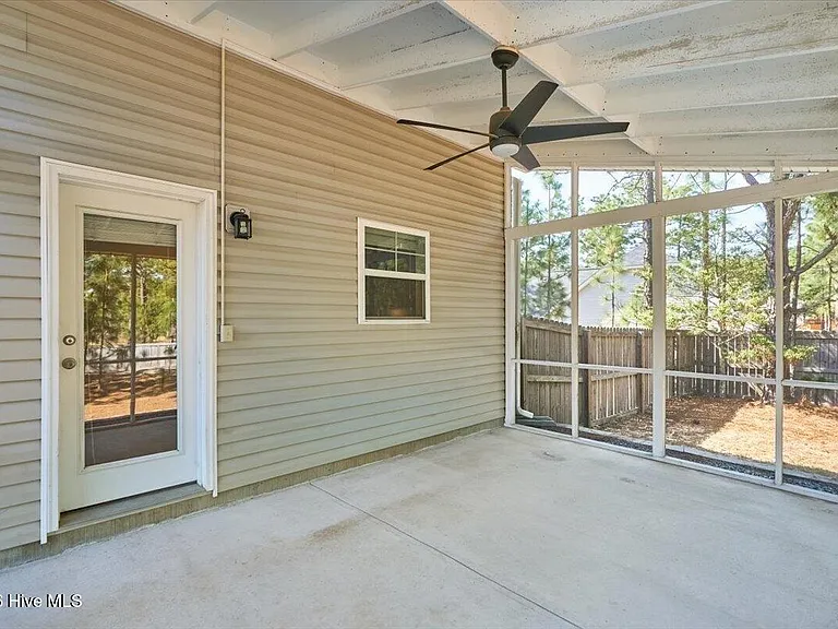 3015 Dana Ln — Photo 7