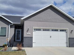 3010 41st Ave S, Moorhead, MN 56560