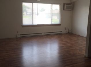 167 5th St SE APT 5, Dickinson, ND 58601