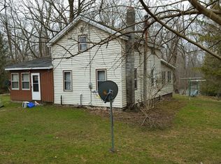 15 Clark Street Rd, Cayuga, NY 13034