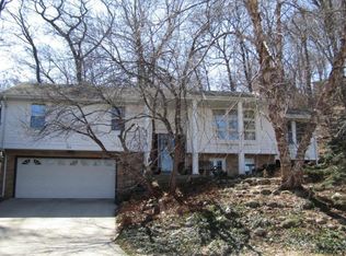 814 Zumbro Dr NW, Rochester, MN 55901