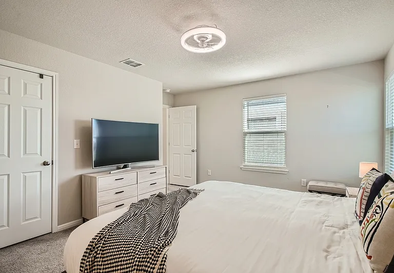 9604 Dawn Pearl Dr — Photo 16