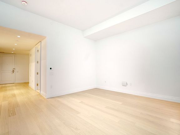 5th image of 1 Wall St #728