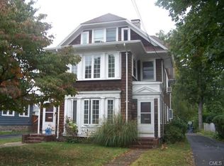 314 Stratfield Rd, Fairfield, CT 06825