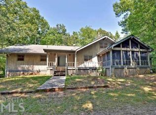 2058 Kelly Mountain Rd, Clarkesville, GA 30523