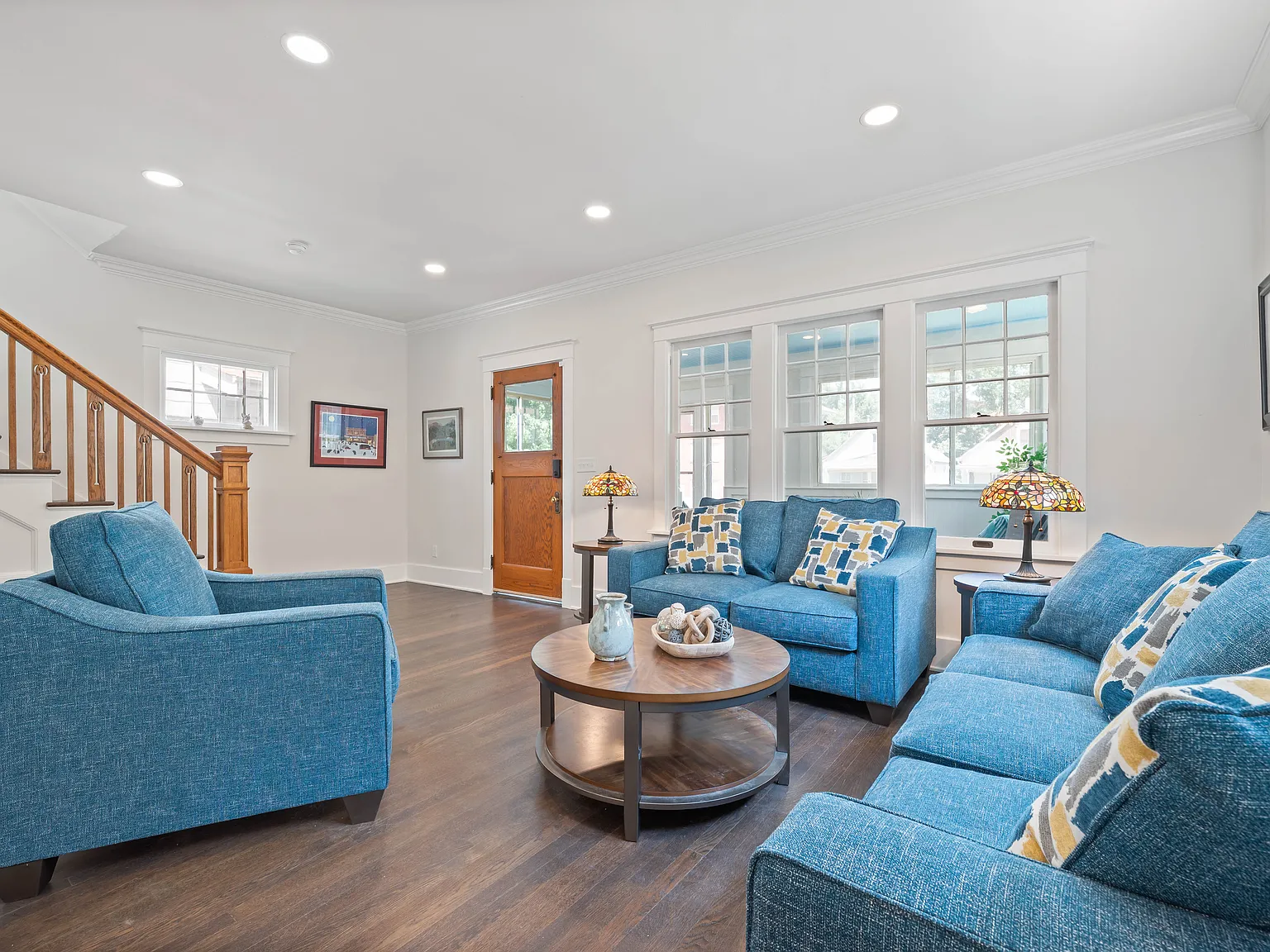 4 bed, 1886 sqft, $2,800 — Photo 3