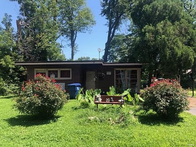 1st image of 51 Marquette Dr