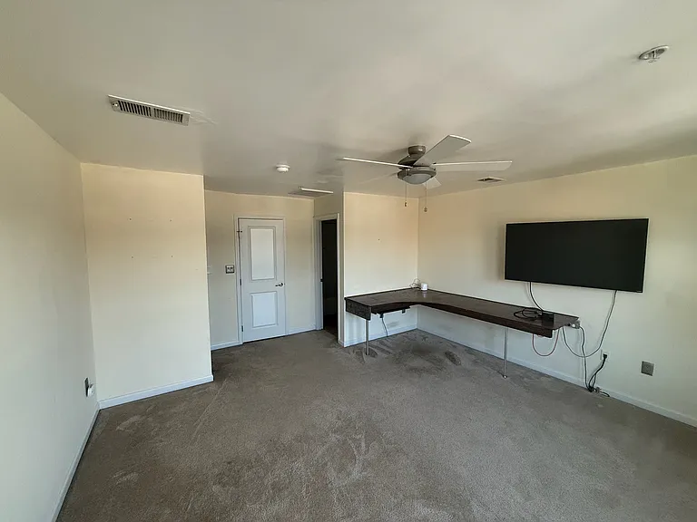 758 S Macon St — Photo 31