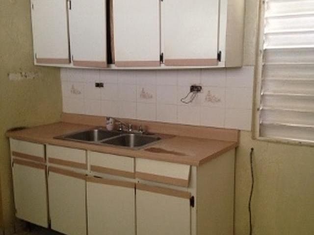 2nd image of 102 Calle D