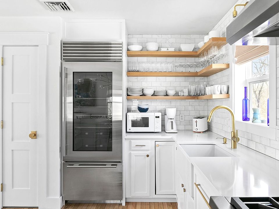 1st image of 5 Peppermill Ln