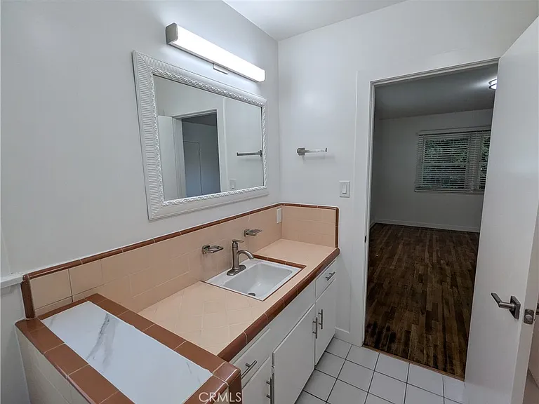 6829 McLennan Ave — Photo 29