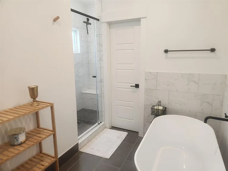 5831 Highland Sky Ln — Photo 17