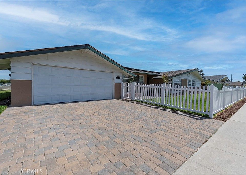 1st image of 12732 Wynant Dr