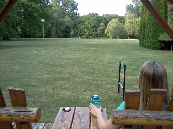 3311 Pearl Dr, Monroe, MI 48162