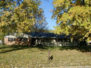 7260 N Grandview Dr, Indianapolis, IN