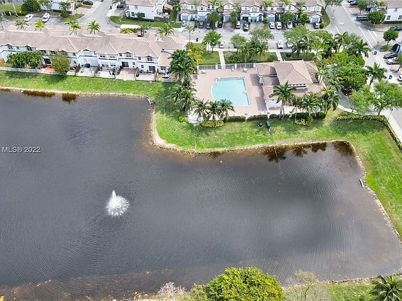 4th image of 7834 NW 116th Ave #7834
