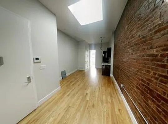 Rented by TheRealEstateCompany.com LLC | media 1