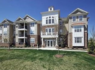 1101 Enclave Cir, Somerset, NJ 08873