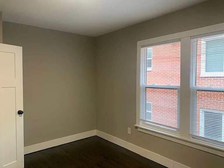 1769 Grand Ave — Photo 12