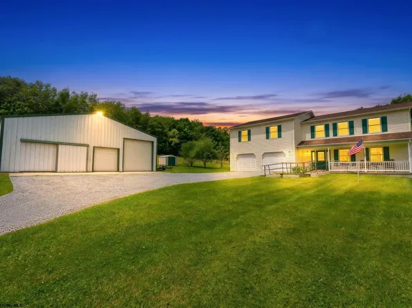 18679 N Preston Hwy, Bruceton Mills, WV 26525