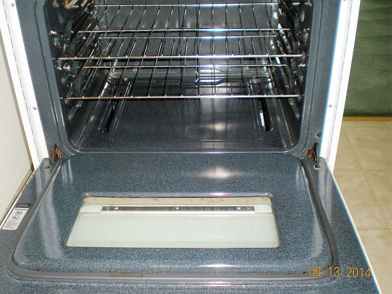 553 W Whittier Ave — Photo 7
