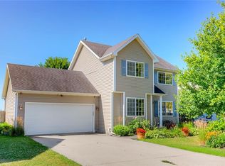 1928 Swan Ct, Norwalk, IA 50211