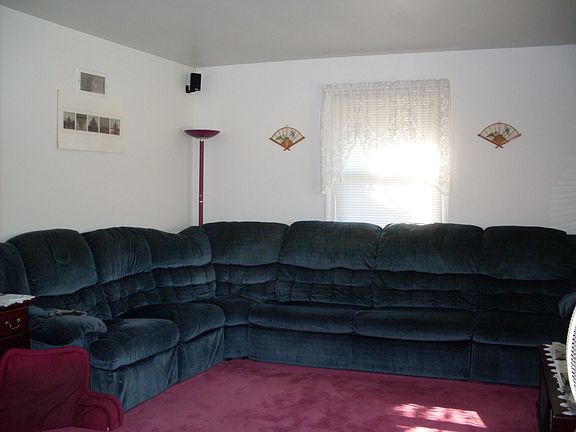 4th image of 9313 Long Ave